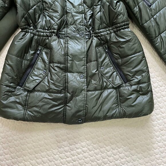 NWT Michael Kors Quilted Women Long Puffer Coat w/ Fur Hoodie Olive Size 1X - Picture 10 of 15